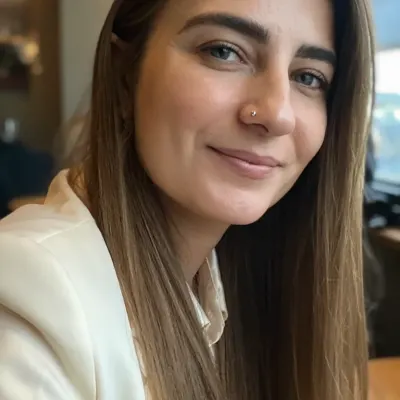 Аида, 31